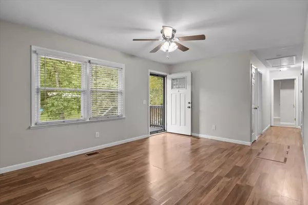 Waverly, TN 37185,131 Bern St