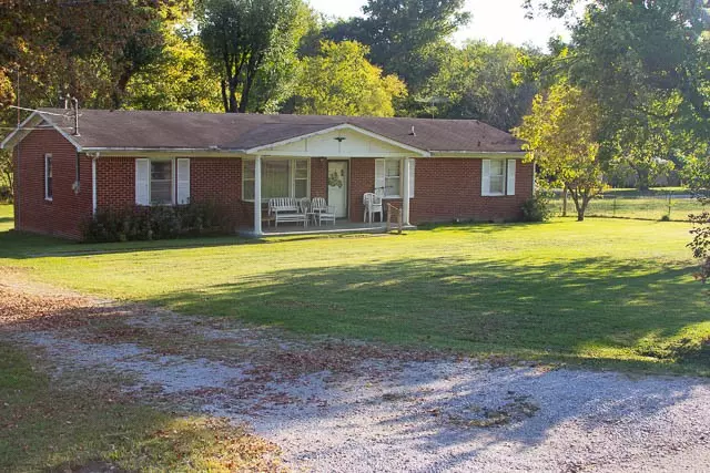 6914 Pulltight Hill Rd, College Grove, TN 37046