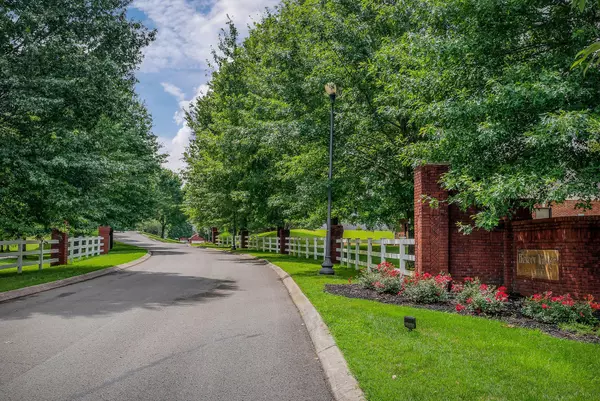 Mcminnville, TN 37110,225 Hickory Ct