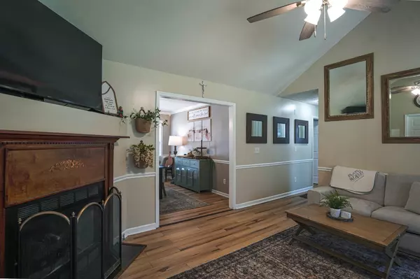 White House, TN 37188,128 Larkspur Court