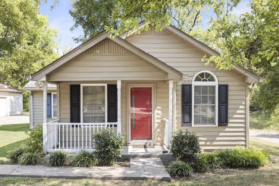 3833 Saunders Ave, Nashville, TN 37216