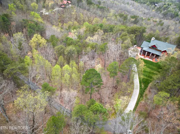 610 Solomon Seal Way,  Maryville,  TN 37803