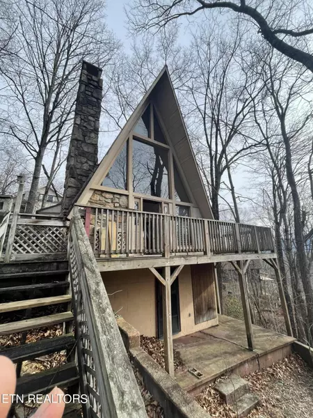 1111 Upper Alpine Way Way, Gatlinburg, TN 37738