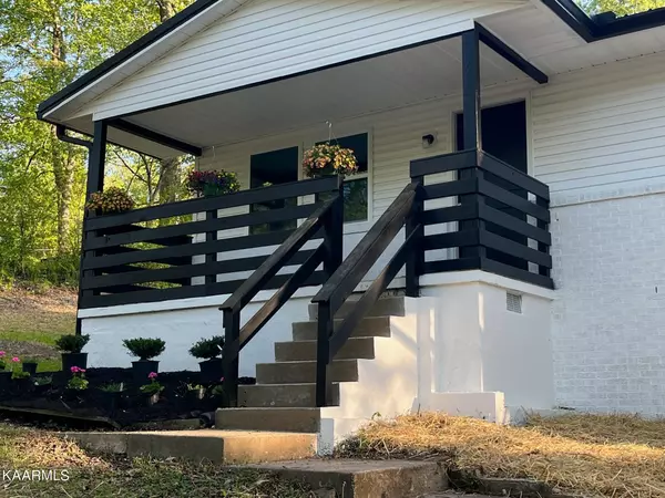 Clinton, TN 37716,430 Sherwood Estates Circle