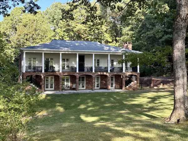 1025 Cumberland Road, Chattanooga, TN 37419