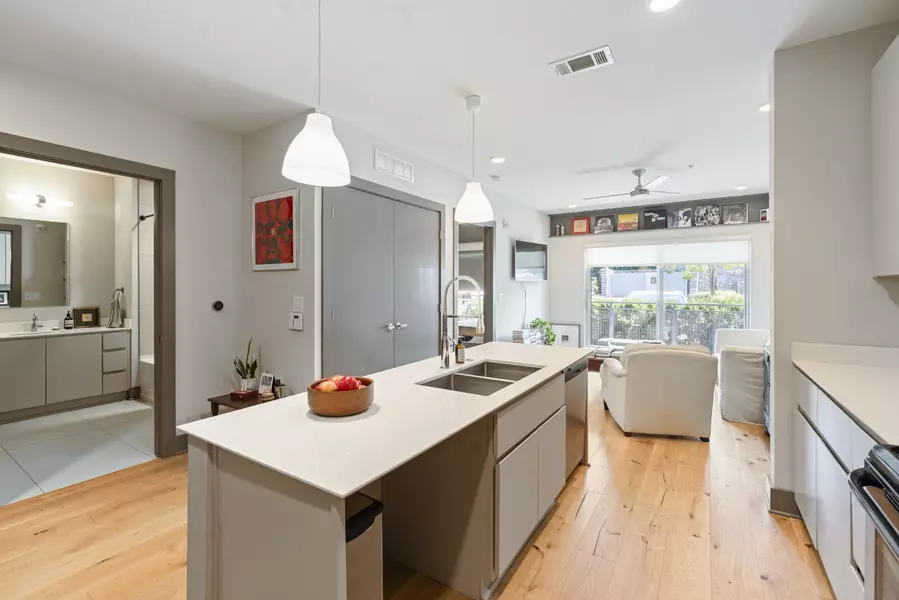1260 Martin St #211, Nashville, TN 37203