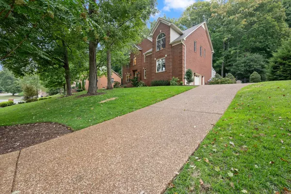 Brentwood, TN 37027,1562 Timber Ridge Dr