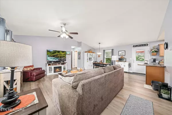 Crossville, TN 38572,2120 Utah Trace