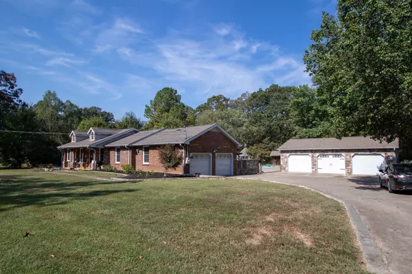 Kingston Springs, TN 37082,253 Woodlands Dr