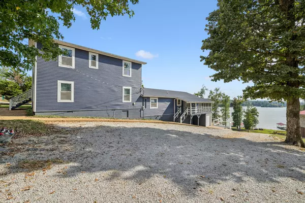 Lobelville, TN 37097,824 Driftwood Dr