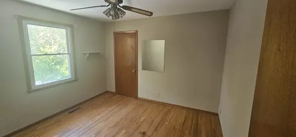 Hermitage, TN 37076,319 Bonnahurst Dr