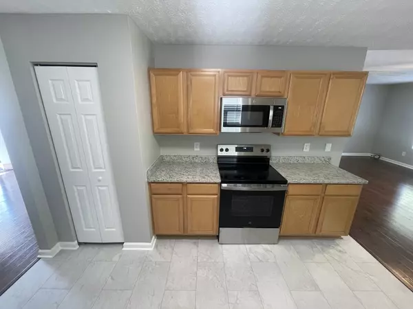 Nashville, TN 37207,2872 Creekbend Dr