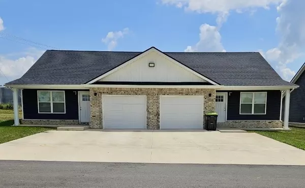 152 Rose Edd Blvd, Oak Grove, KY 42262