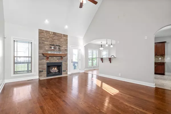 Clarksville, TN 37043,1033 Black Gum Ln