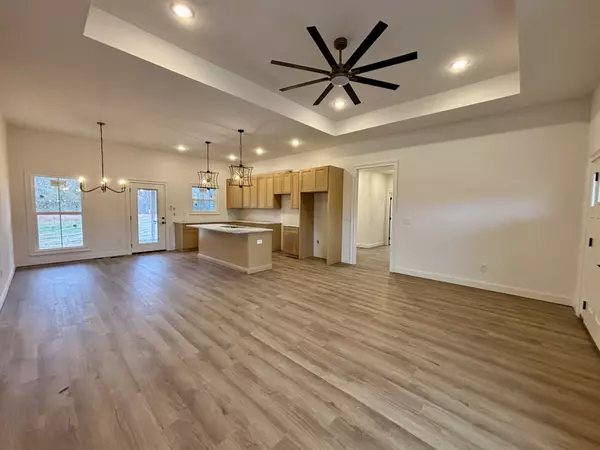 1798 Pocahontas Rd, Morrison, TN 37357