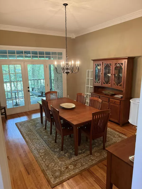 Signal Mountain, TN 37377,38 Cool Springs Road