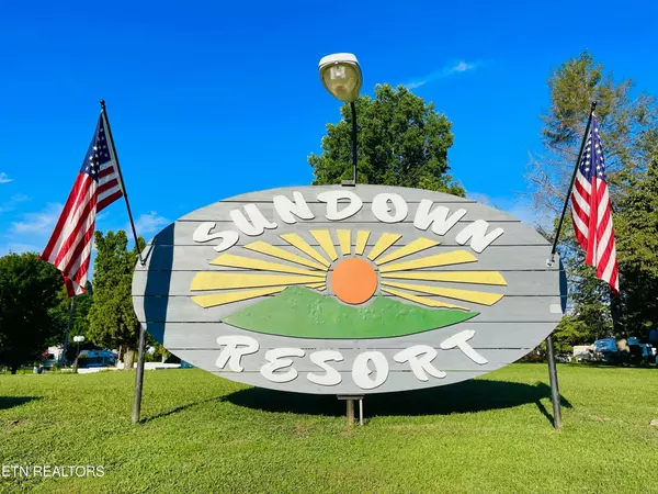 Townsend, TN 37882,98 Highway 73