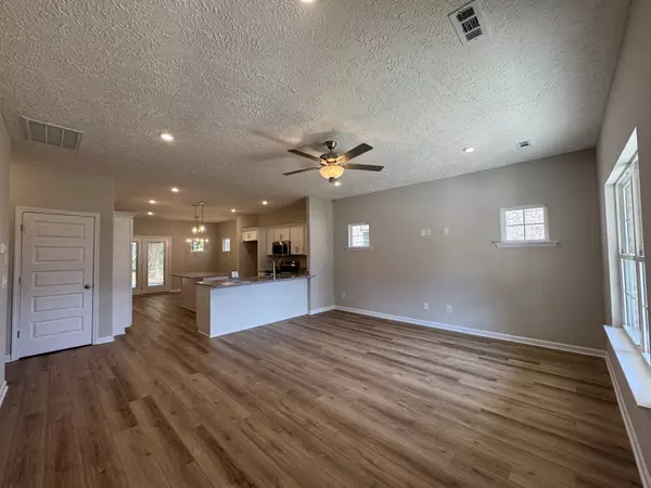 Manchester, TN 37355,57 Laurel View St