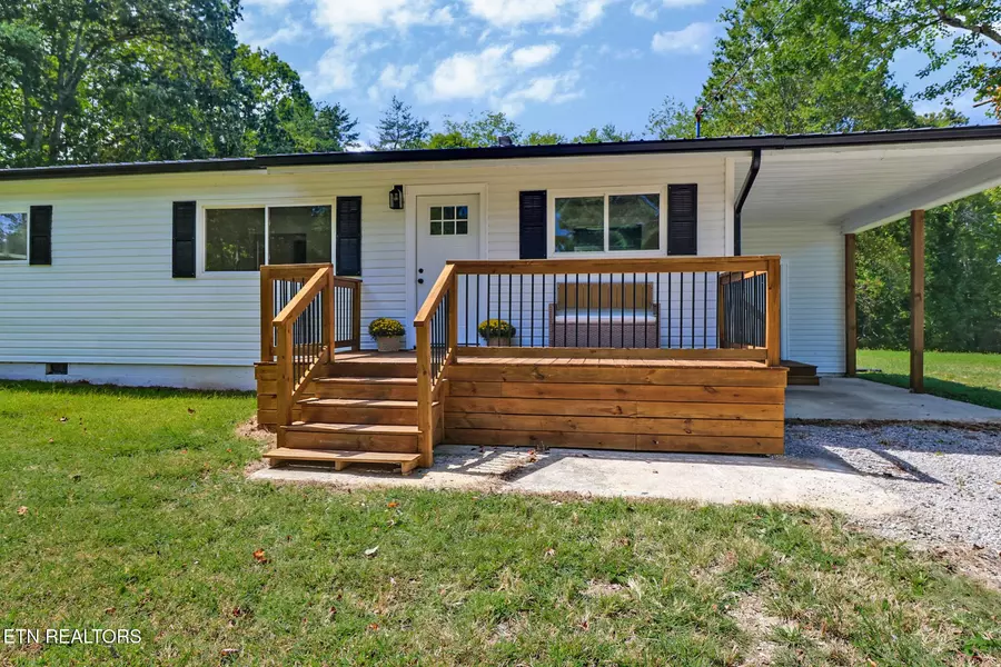 1102 McGhee Rd, Jamestown, TN 38556