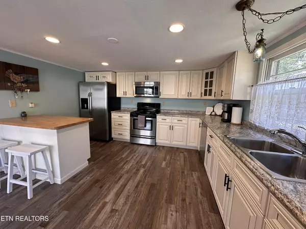 Jamestown, TN 38556,235 Rugby Ave