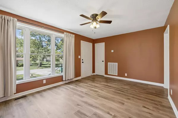 Clarksville, TN 37040,24 Garth Dr