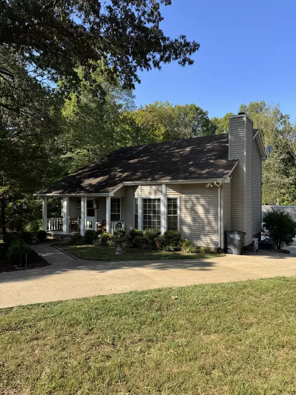 3430 Shagbark Cir, Clarksville, TN 37043