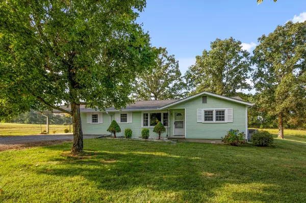 Dickson, TN 37055,1235 Yellow Creek Rd