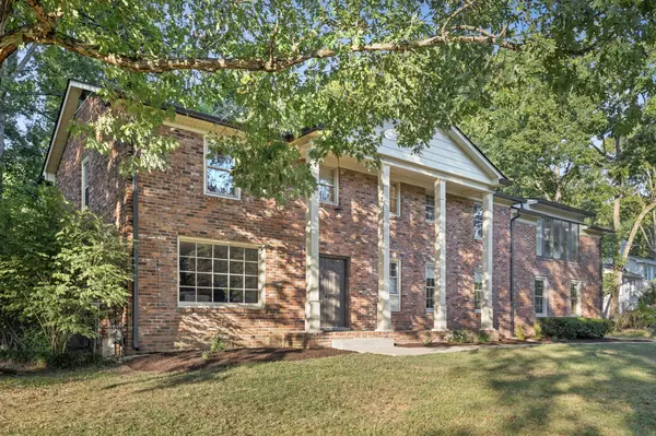 Brentwood, TN 37027,6332 Mapledale Ln