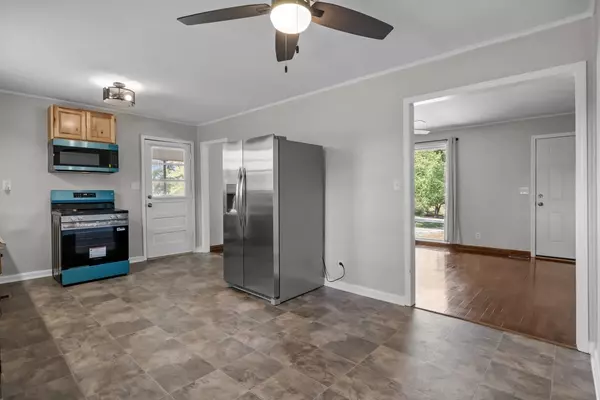 Tennessee Ridge, TN 37178,555 Old Stewart Rd