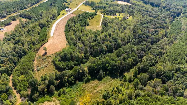 Lawrenceburg, TN 38464,397 Lukas Rd