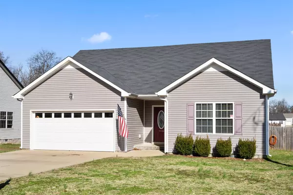 3819 Maliki Dr, Clarksville, TN 37042