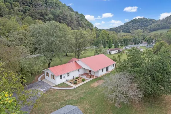 Pleasant Shade, TN 37145,315 Little Creek Rd