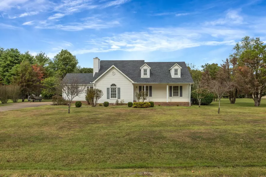 983 Everett Dr, Smyrna, TN 37167