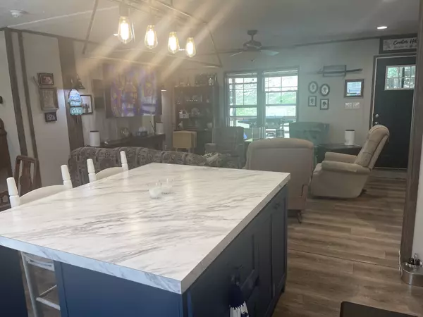 Smithville, TN 37166,1223 Shady Pl