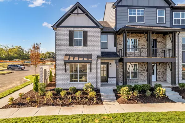618 Granbury Drive, Hendersonville, TN 37075