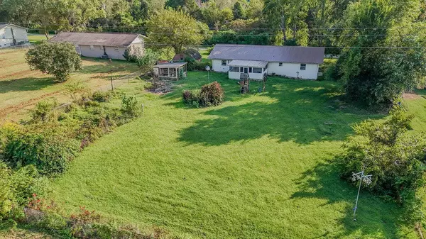 Spring City, TN 37381,333 Price Circle