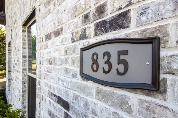 Manchester, TN 37355,835 Lexington Cir