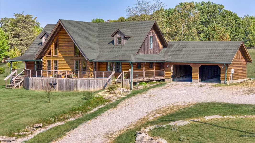 2644 Franklin Rd, Russellville, KY 42276