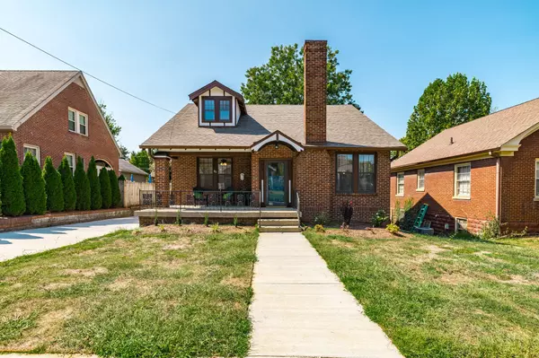 311 Walnut St, Springfield, TN 37172