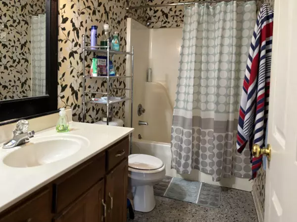 Charleston, TN 37310,323 Newport Street #NW