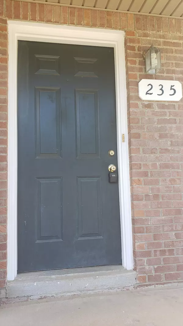 Oak Grove, KY 42262,235 Stateline Rd