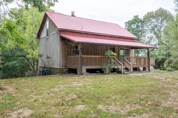 Lawrenceburg, TN 38464,2312 Little Fish Trap Rd