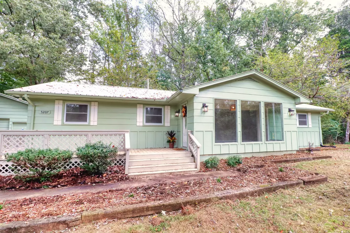 Smithville, TN 37166,5207 Four Seasons Rd