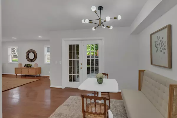 Nashville, TN 37215,5025 Hillsboro Pike #14Q