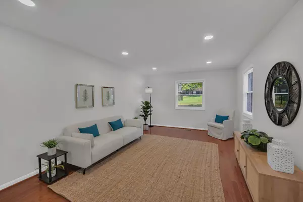 Nashville, TN 37215,5025 Hillsboro Pike #14Q