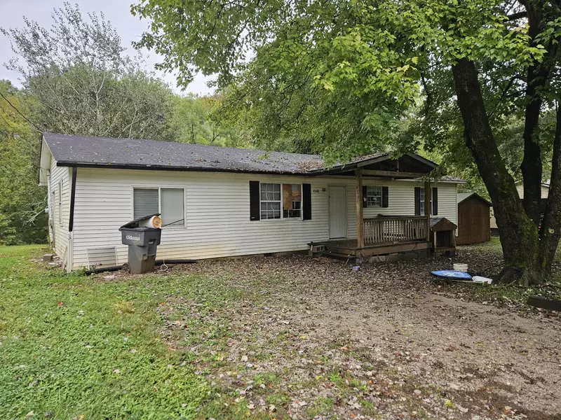 4548 S Creek Dr, Cookeville, TN 38506