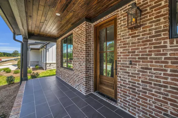 Apison, TN 37302,1262 London Woods Way #35