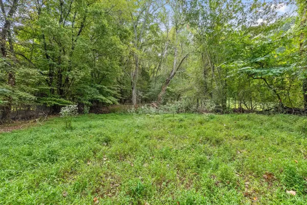 Hixson, TN 37343,2002 Gold Point Circle #N