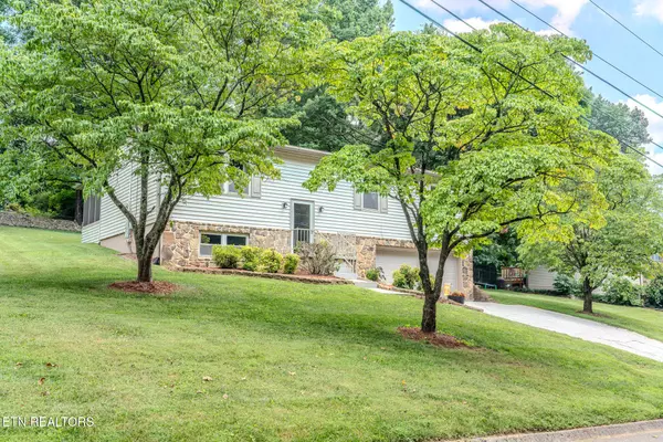 Knoxville, TN 37921,5005 Laurel Woods Drive