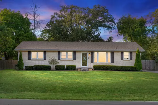 3 Charlemagne Blvd, Clarksville, TN 37042